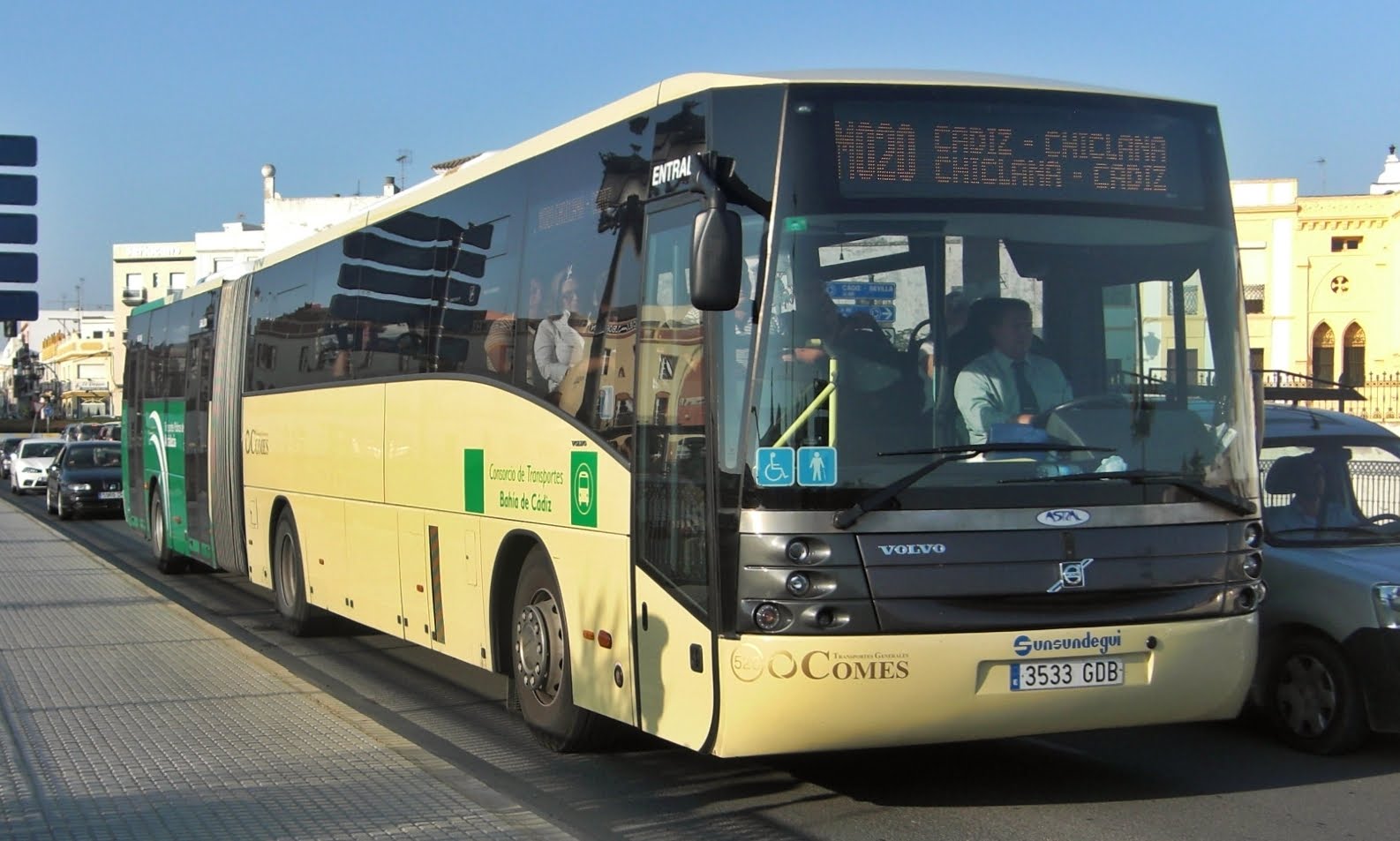 bus j a